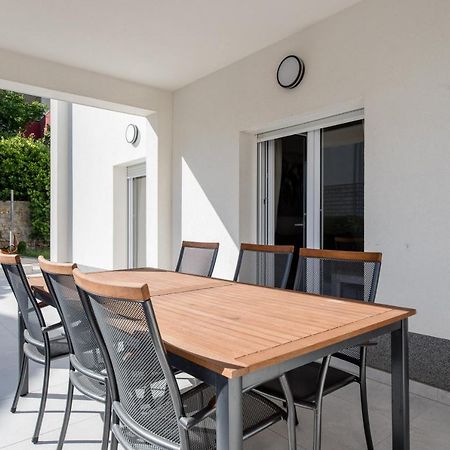 Peaceful Haven Near The Sea-Apartments Torlak Rab Banjol Extérieur photo