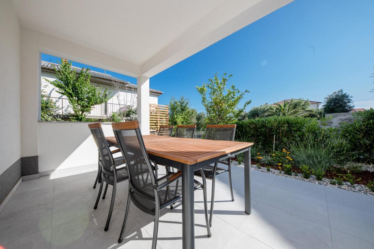 Peaceful Haven Near The Sea-Apartments Torlak Rab Banjol Extérieur photo