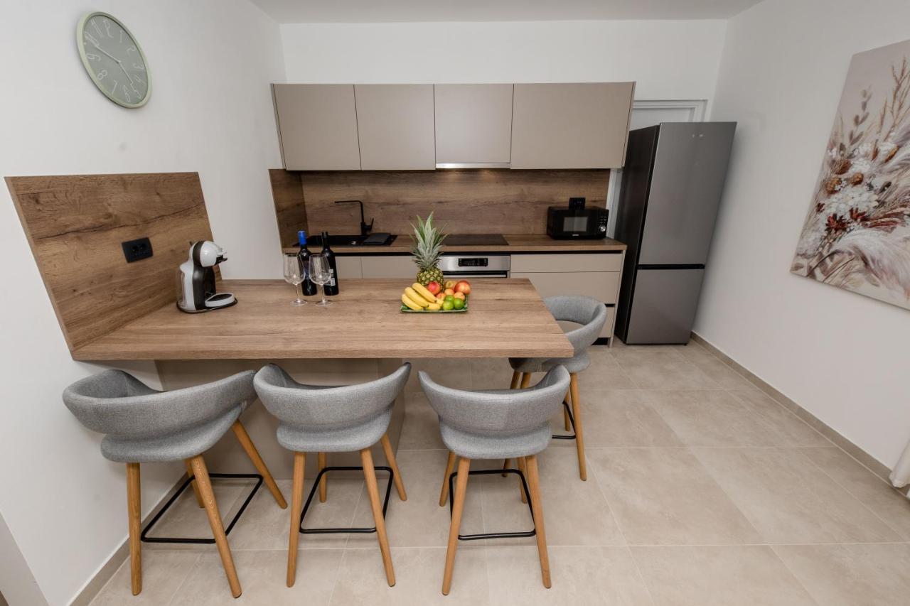Peaceful Haven Near The Sea-Apartments Torlak Rab Banjol Extérieur photo